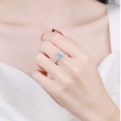 Nhẫn nữ bạc kim cương mặt vuông Charm